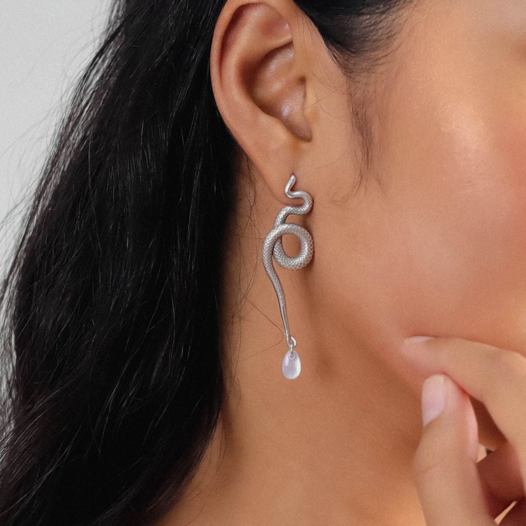 Ori Tao - Venin Snake Earrings Silver